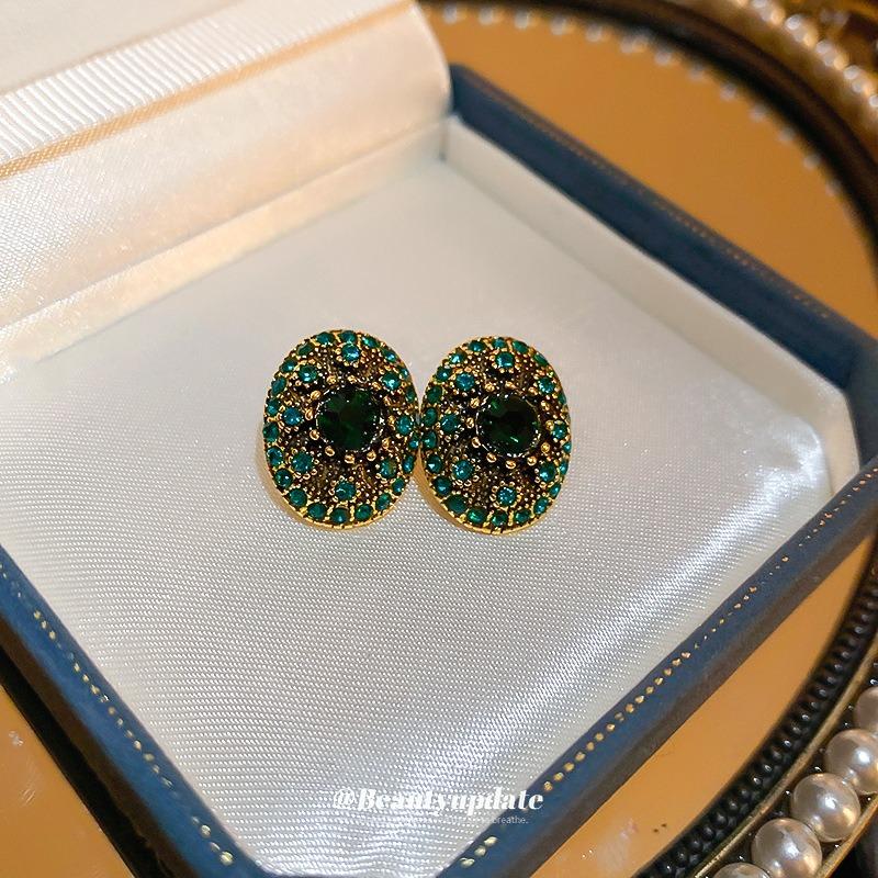 Silver Needle Emerald Diamond-encrusted Oval Geometric Stud Earrings Retro Light Luxury Temperament Earrings High-end Court Style Earrings Women
