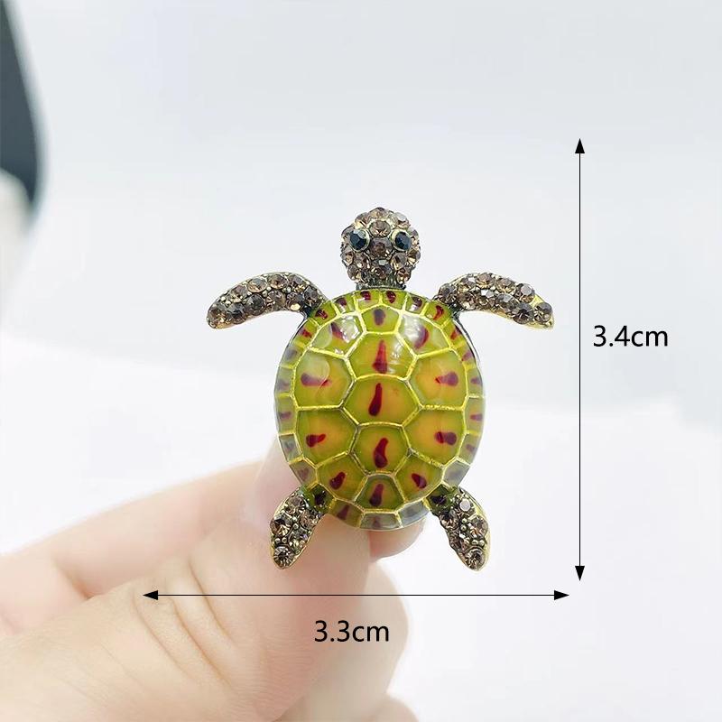 Trendy Personalisierte Schildkrötenförmige Brosche Kreative Schöne Tierbrosche Party Casual Brosche Kleidungszubehör Geschenke