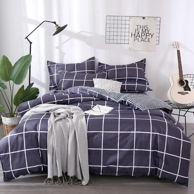 Lovely Cartoon King Size Duvet Cover Set 220x240 Skin Friendly Double Bed Quilt Cover Blanket Comforter Cover and Pillowcase