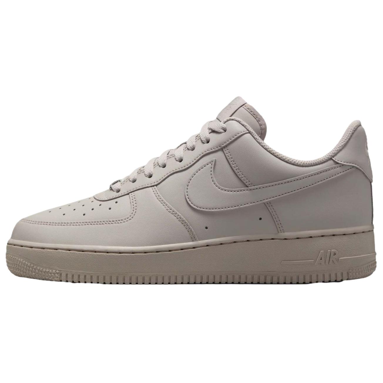 

Nike Кроссовки унисекс Air Force 1 07 College Grey IH1698-001 40