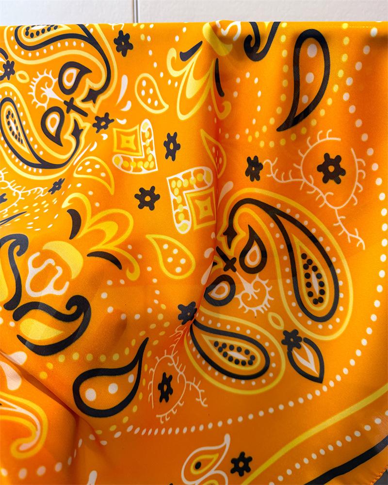 Vintage Paisley-Print Satin-Quadrat-Schal Weiches Leichtes Damen-Modeaccessoire für Haare Nacken Schal Eleganter Haarschal