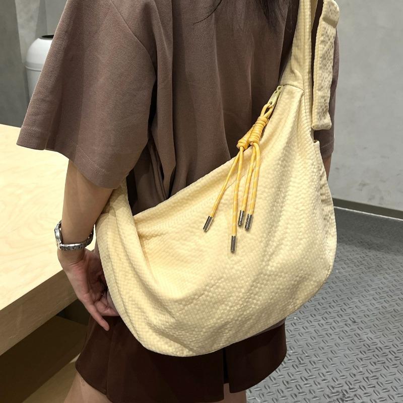 Dumpling Bag Women's Casual Wide-shoulder Crossbody Bag Large-capacity Commuting Single-shoulder Bag