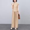 Mom's Elegant Summer Suit with Casual and Stylish Short-sleeved Shirt, A Fashionable Two-piece Set.
