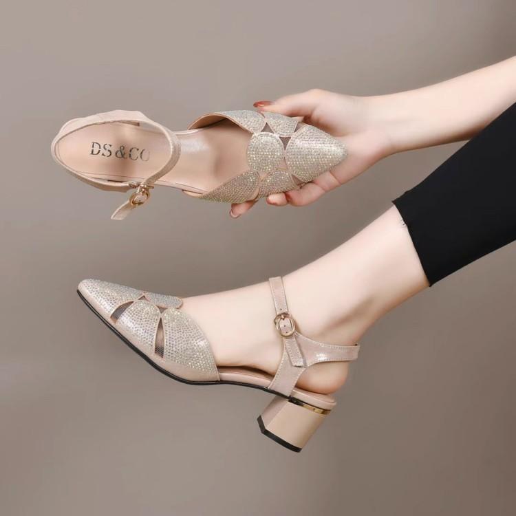2025 summer new pearl rhinestone bag head medium high heel sandals women's thin heel fashion wrap bag heel large size women's shoes