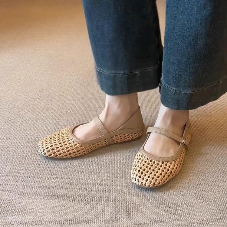 Commuter Version~ French Literary and Artistic Style Woven Hollowed-out Outer Wear Breathable Mary Jane Sandals Women's Word with Flat Shoes