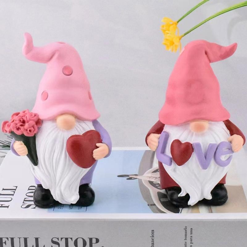 Gnome Candle Silicone Mould Cute Valentines Heart Dwarf Plaster Silicone Mold Old Man Ornaments Mold for DIY Crafts