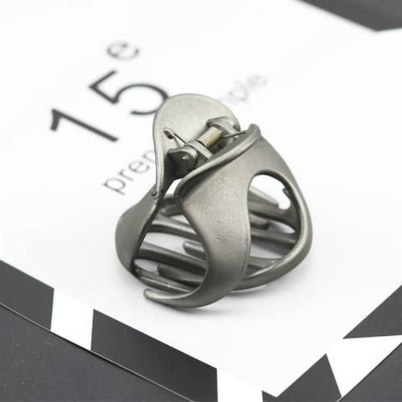 Simple Fashion Hair Clips for Hair Claw Clip Hair Clips for Women Frosted Solid Color Girls Claw Clip Hairpin Hair Accessories