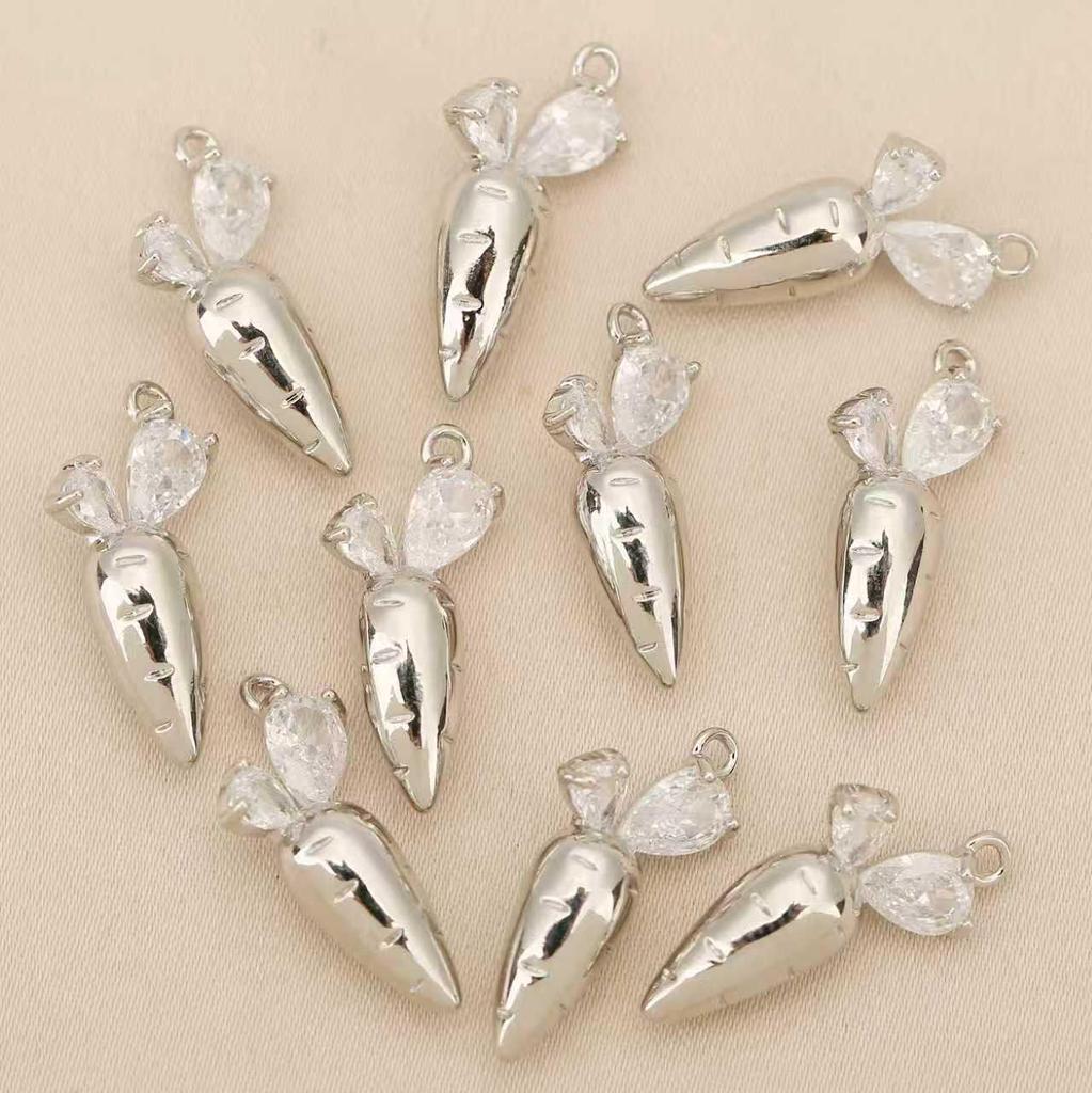 Liangfei 18k Gold Plated Carrot Pendant with Diamonds - Cute Cartoon Charm DIY Jewelry Accessory