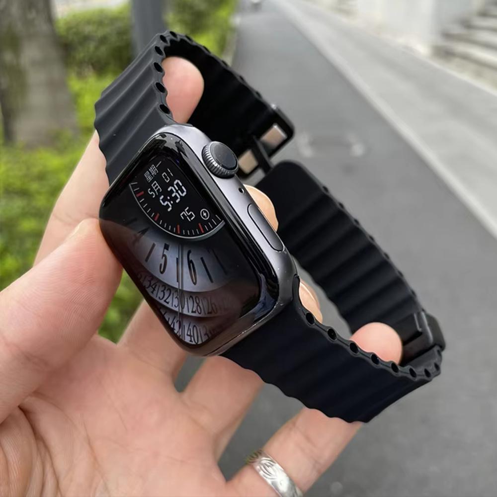 Magnetic Watch Band for Watch Ultra 2 49mm 44mm 45mm 42mm 41mm Silicone Watch Strap for Iwatch series 11 7 8 9 SE 3 Correa