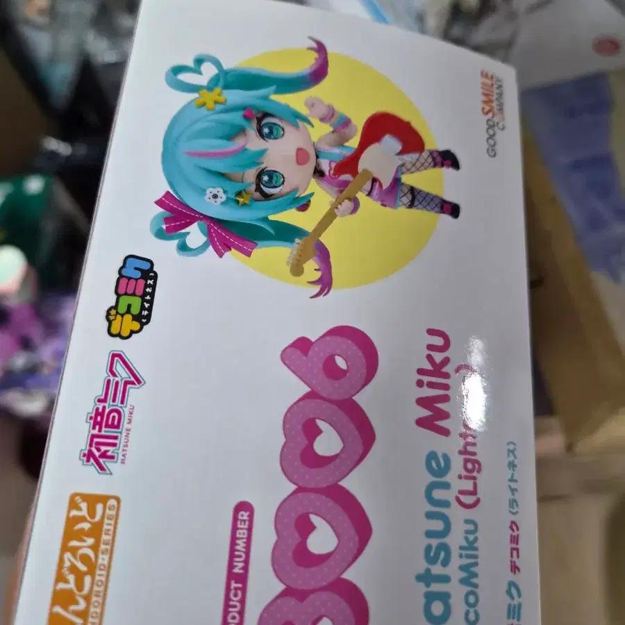 Good Smile Company Hatsune Miku Decomiku Lightness Figure
