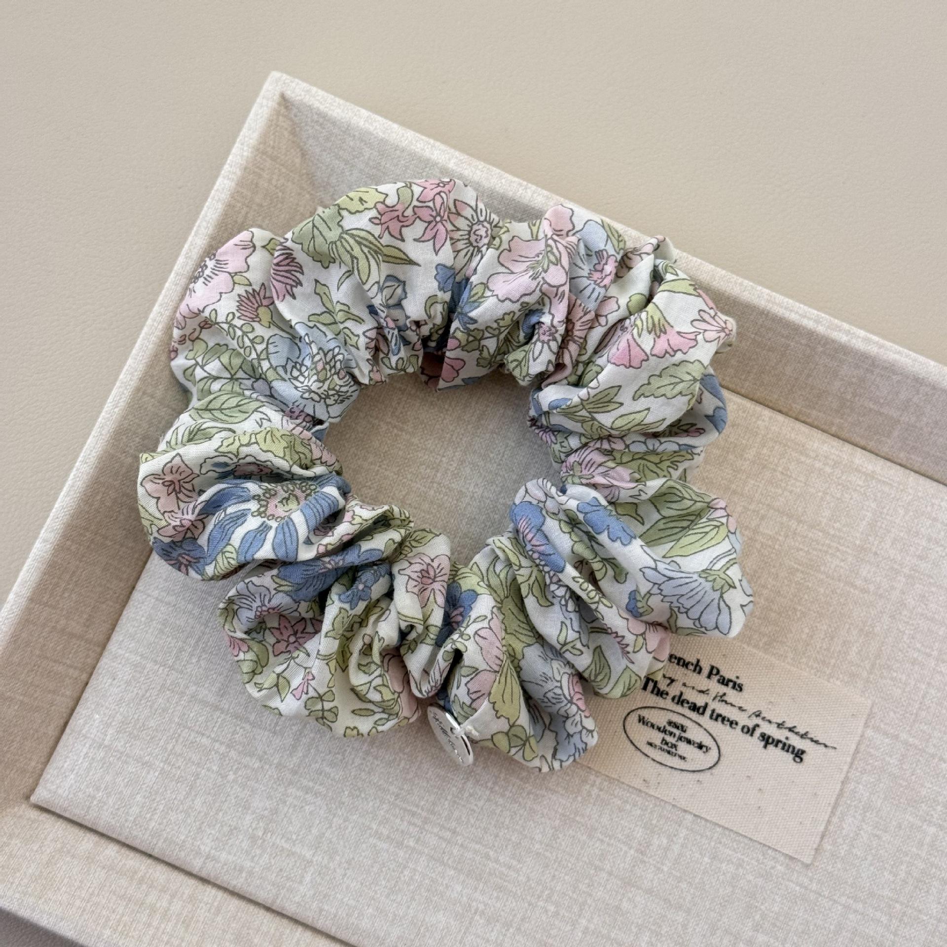 

Корейские аксессуары резинки для волос эластичная лента для девочек женщин скранчи цветы фасинаторы элегантный винтажный популярный ведущий модный