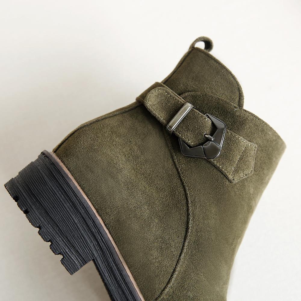 Women's low-heeled short boots autumn and winter new thick-heeled large-size comfortable recreational locomotive boots