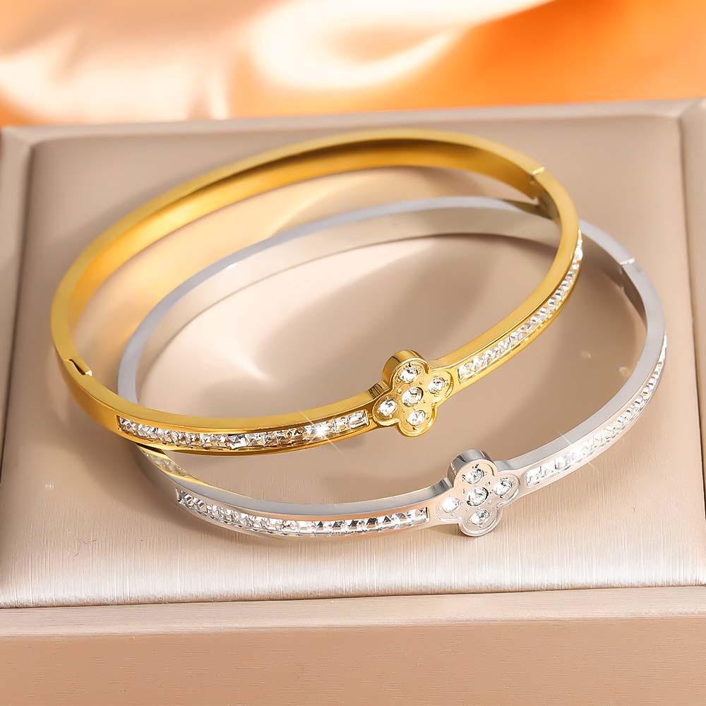 Elegant Four-Leaf Clover Zircon Bracelet: Gold-Plated Titanium Steel Floral Jewelry