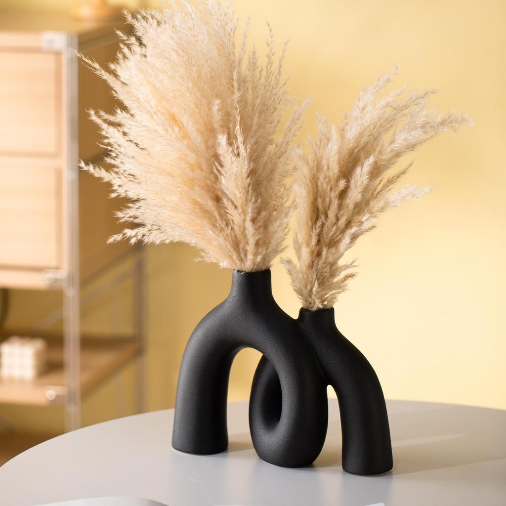 Nordic Style White Ceramic Vase for Elegant Living Room Flower Arrangements