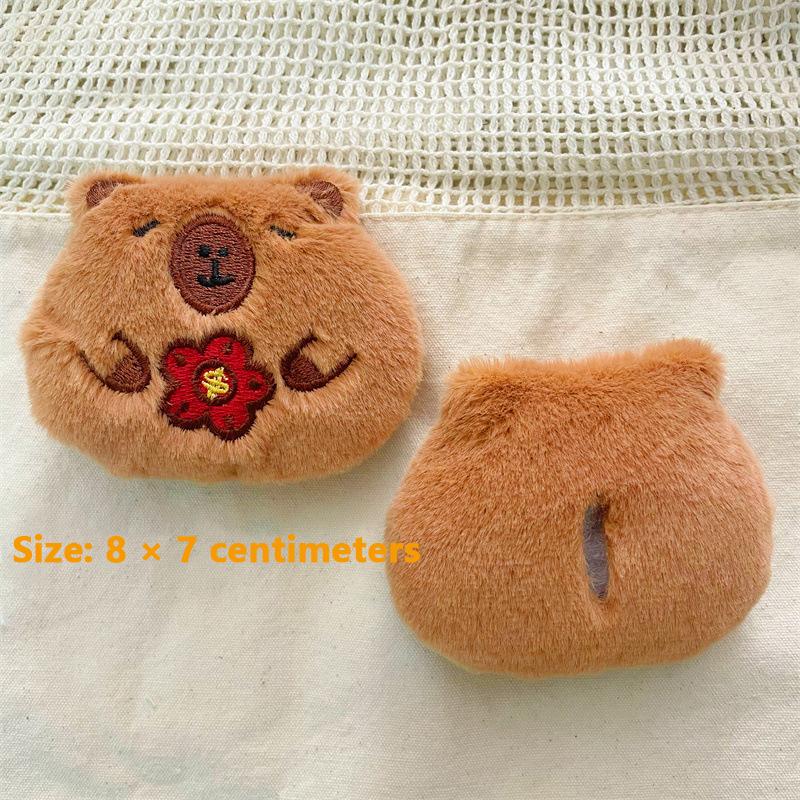 Kreativní měkké vycpané zvířátko kapybara plyšová brož Hračka kreslená postavička Roztomilá brož taška na zavěšení příslušenství