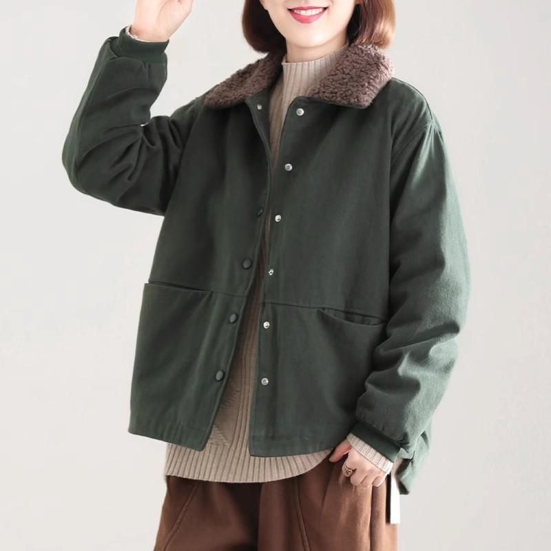 

2024 осень и зима новая корейская версия модная омолаживающая иностранная свободная большого размера покрытая мясом овечья шерсть ретро бархатное короткое пальто XXL