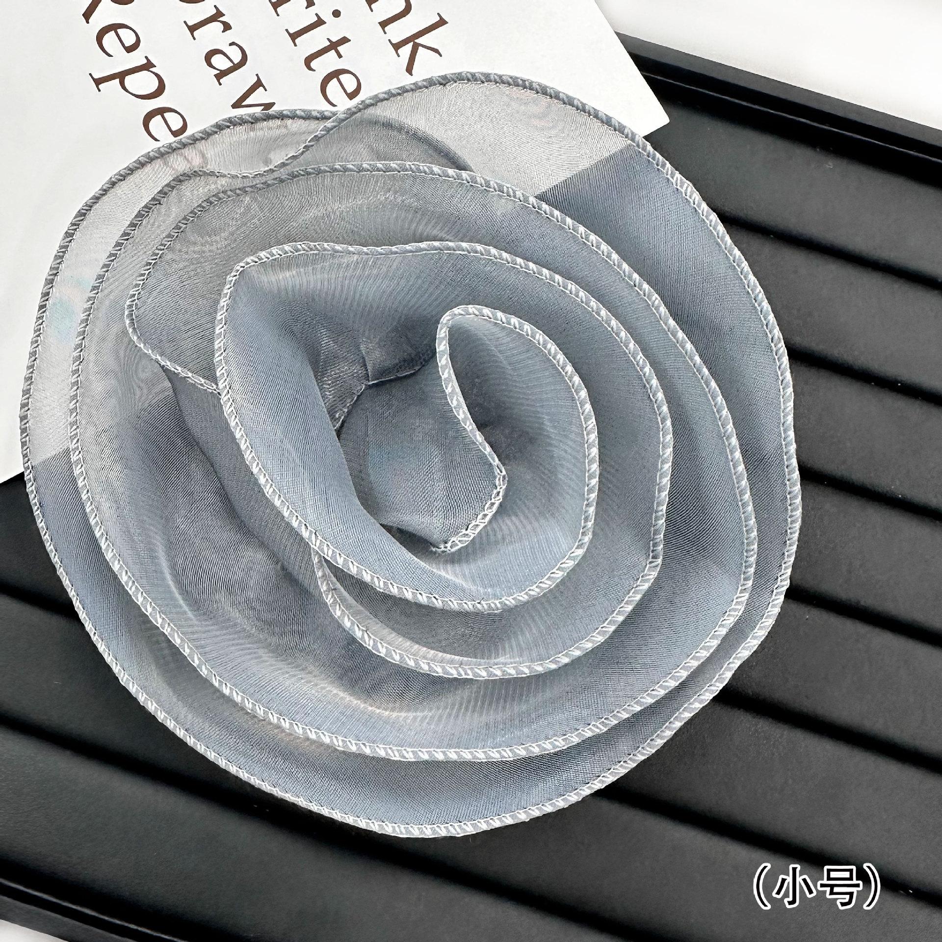 

Solid Color Three-Dimensional Flower Corsage Accessories Simulated Flower Decoration Material Eugen Yarn Lace Cloth Sticker Accessories 7309 Small Grey