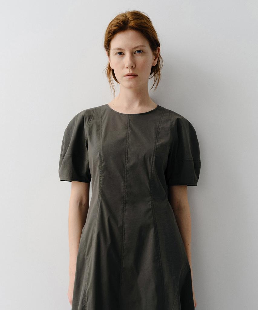 Ia Faye Flare Dress (Deep Khaki)