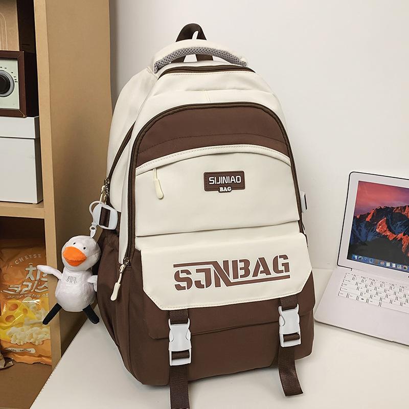 College Students  High School Students Girls Boys  Backpacks  Junior High School Students  Elementary School Students  Backpacks