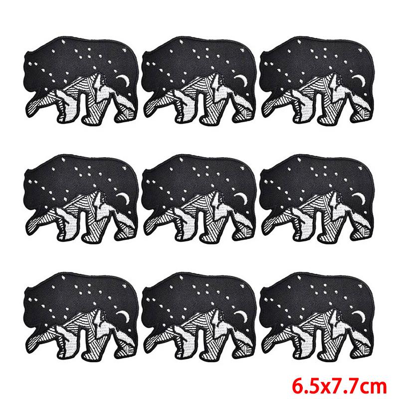 10 Pcs/lot Wholesale Embroidery Patch Iron On Patches For Clothing Patches On Clothes Jackets Decor Applique Sew Supplies