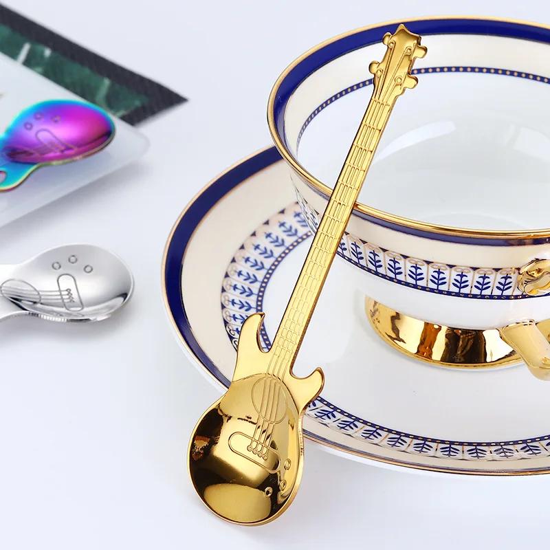 1 pz Cucchiaio per chitarra in acciaio inossidabile a forma di cartone animato Cucchiaio creativo per caffè e latte Cucchiaino per gelato e caramelle Cucchiaino da tè Accessori Strumenti per bere