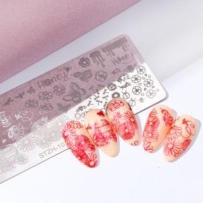 1Set Nail Stamping Plate Exquisite Pattern Shiny Effect DIY Nail Transfer Print Template for Makeup