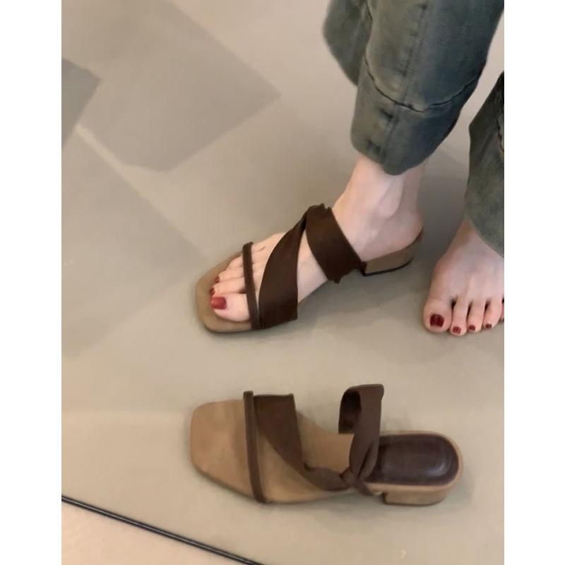 Versatile but not tired feet thick heel Roman sandals women's new open-toed high heels French sandals