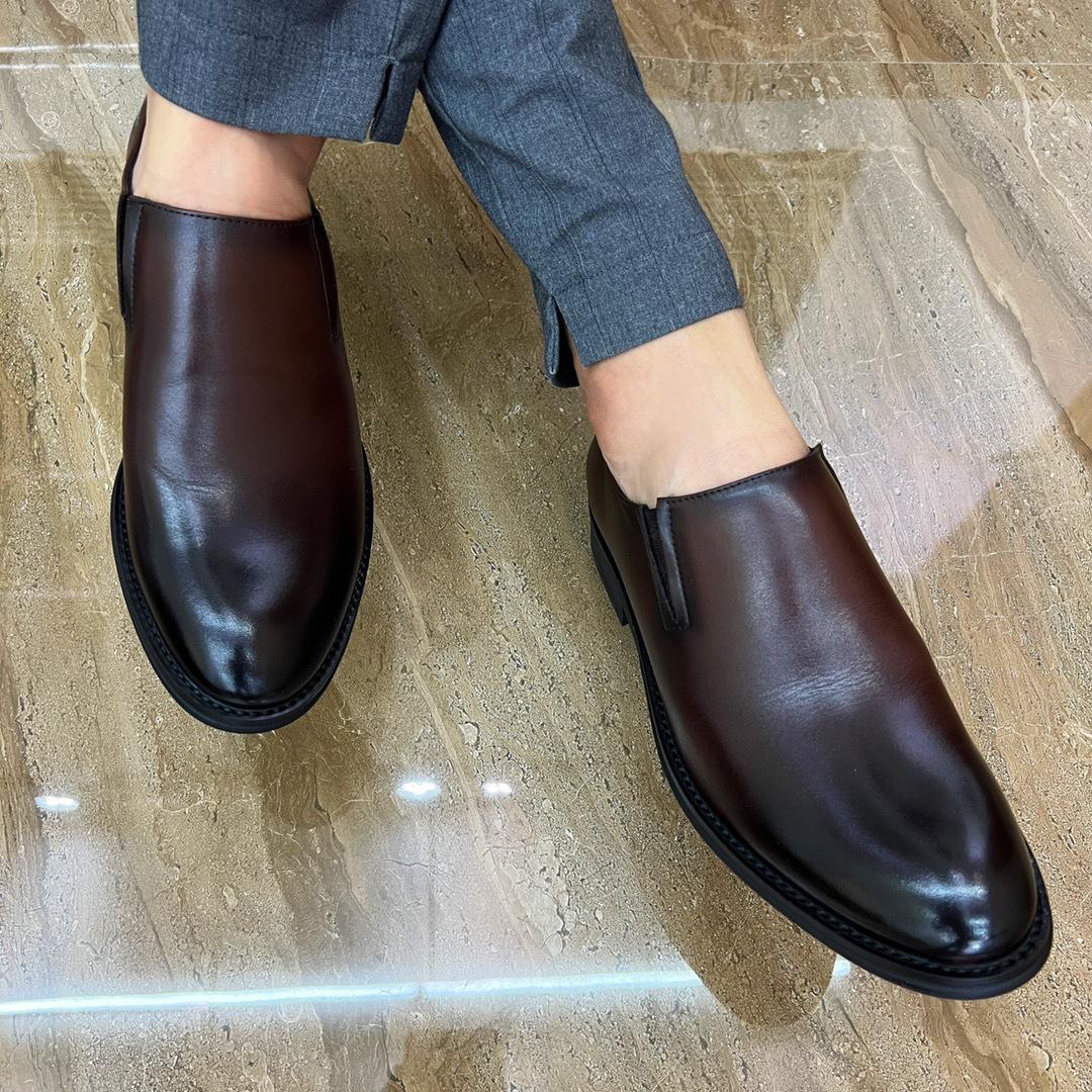 

2024 Мужские Модные Повседневные Кожаные Туфли в Корейском Стиле для Бизнеса 43 коричневый