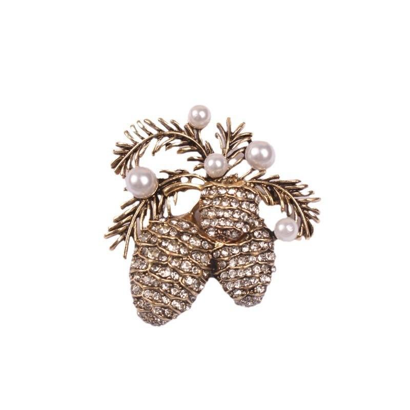 Medieval Western Court French Leaf Coconut Tree Popular Fashion Brooch