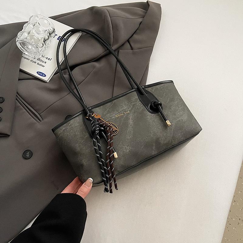 Trendy commuter bag women's 2025 new retro popular fashion shoulder bag texture casual versatile tote bag