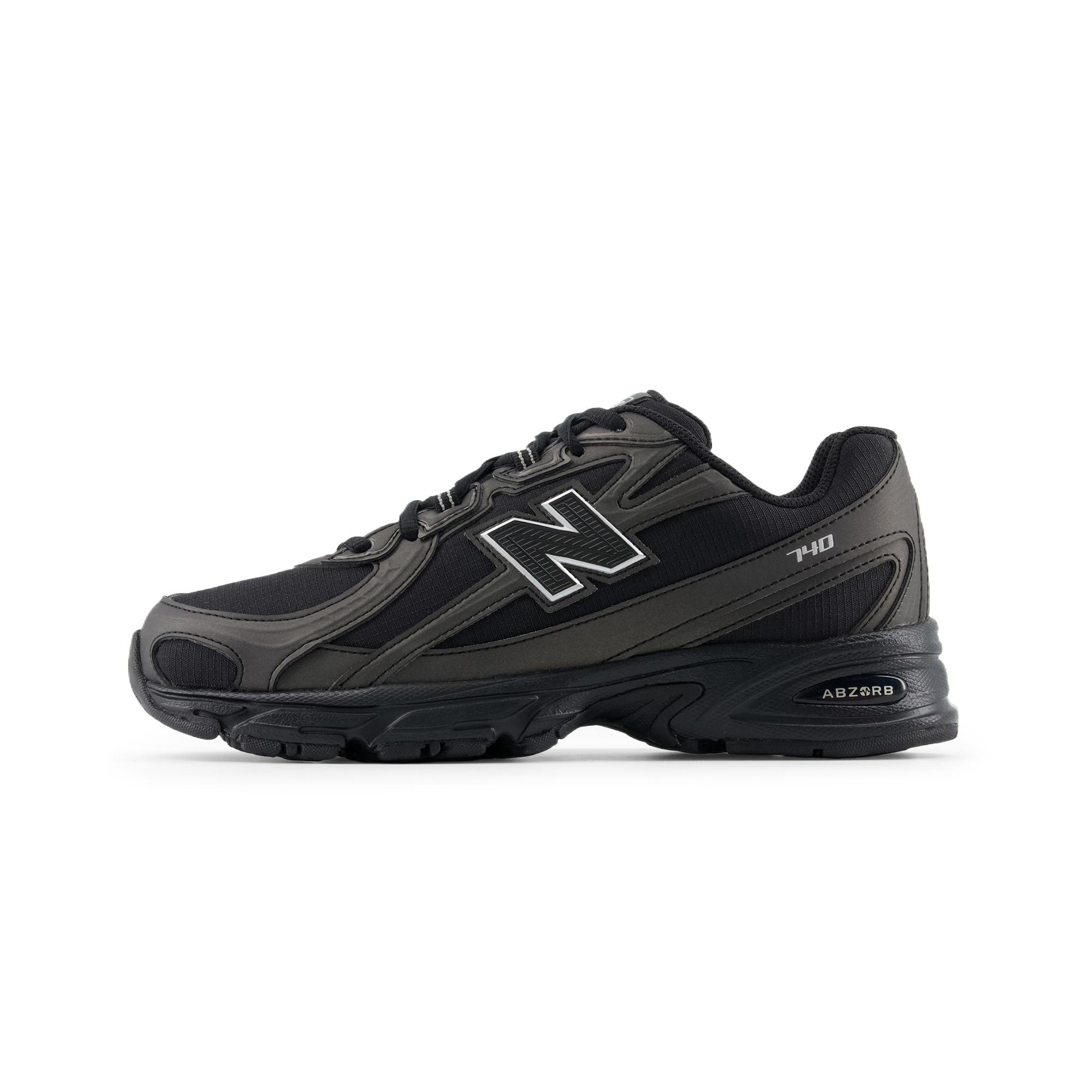 New Balance 740 Черный Серебристый Металлик 36