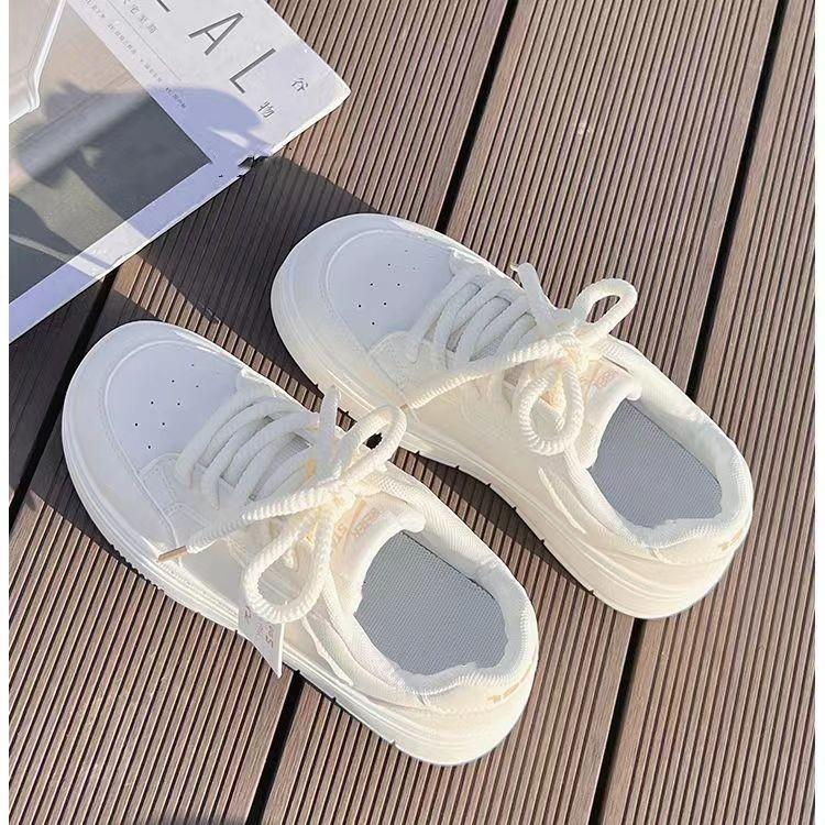 Little white shoes women's 2025 spring and summer new versatile running sports shoes niche original design sense lightweight casual board shoes