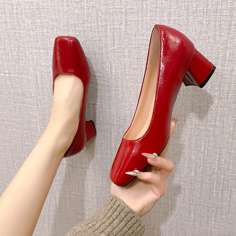 Fashion 2025 Autumn Korean Version Fashion New Square Head Thick Heel High Heels Elegant Light Mouth Black Single Shoes Women Shoes