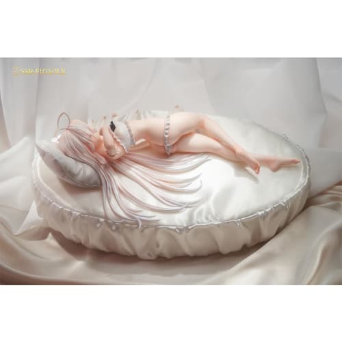 SSR FIGURE Waking Up White Hair 1/7 Scale PVC & ABS Pre-painted Finished Figure