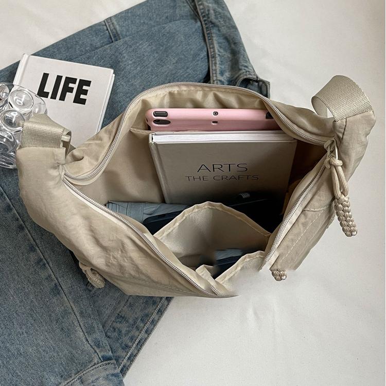 Ženy Jednofarebné Veľkokapacitné Zips Taška s knedľou na drdol Voľný čas Športové Plátno šikmé Tašky cez rameno Crossbody Nastaviteľný popruh