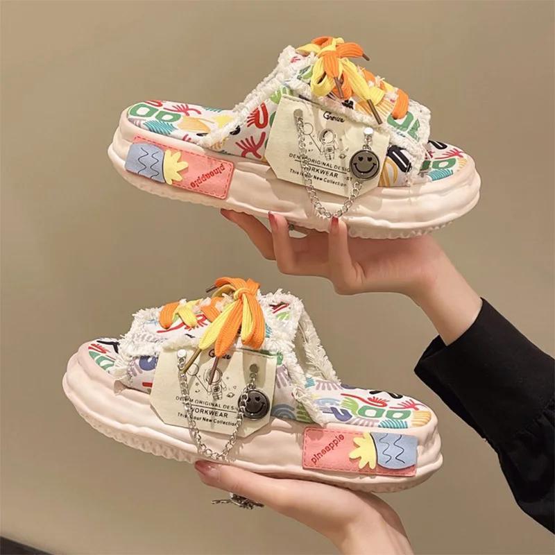 Fashion Design Summer Women Graffiti Slippers Platform Shoes Mules Flip Flops Street Sandals Clogs Flat Casual Shoes for Female