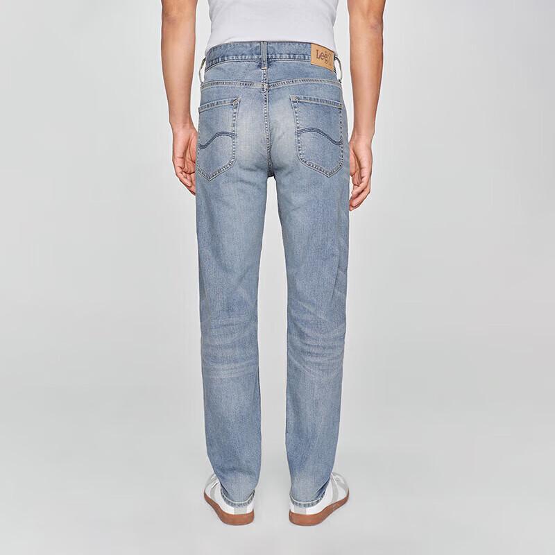 Lee Men's Tapered Mid-Waist Cooling Lightweight Jeans