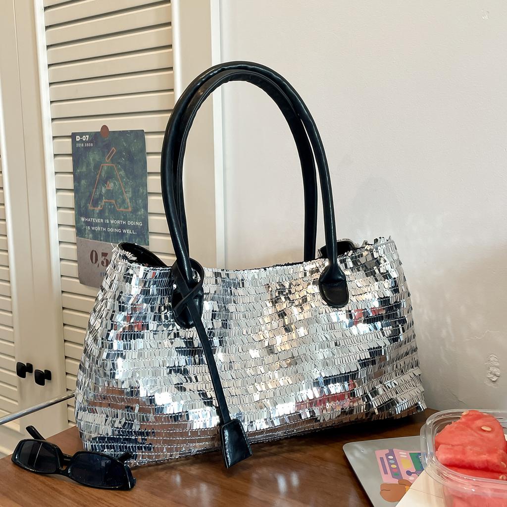 Women Glitter Handbag Designer Silver Metal Sequin Chain Woven Bag Evening Bags Clutch Travel Holiday Shoulder Bag Handbag