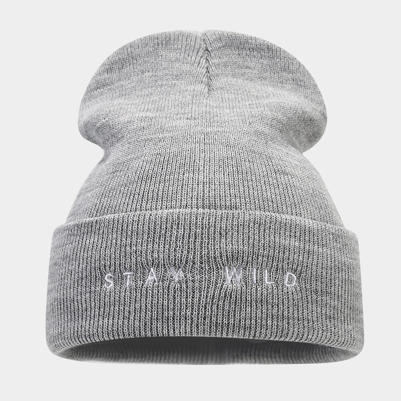 Autumn and winter new large board knitted hat men's trendy personality retro cold hat women's fashion letter embroidery simple stacking hat