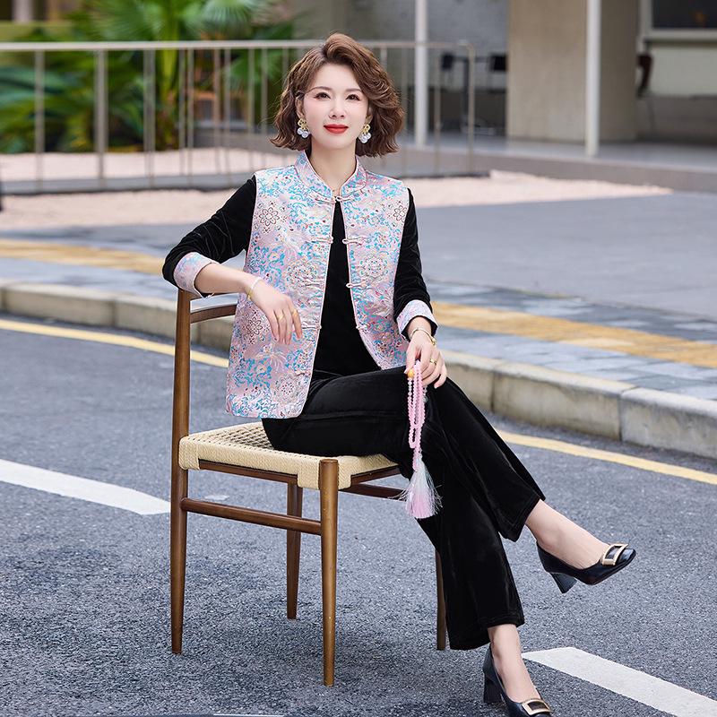 

Spring 2026: Elegant Three-Piece Vest Set for Women 50+ in Stylish Chinese Design XL [Recommend 45-53kg]