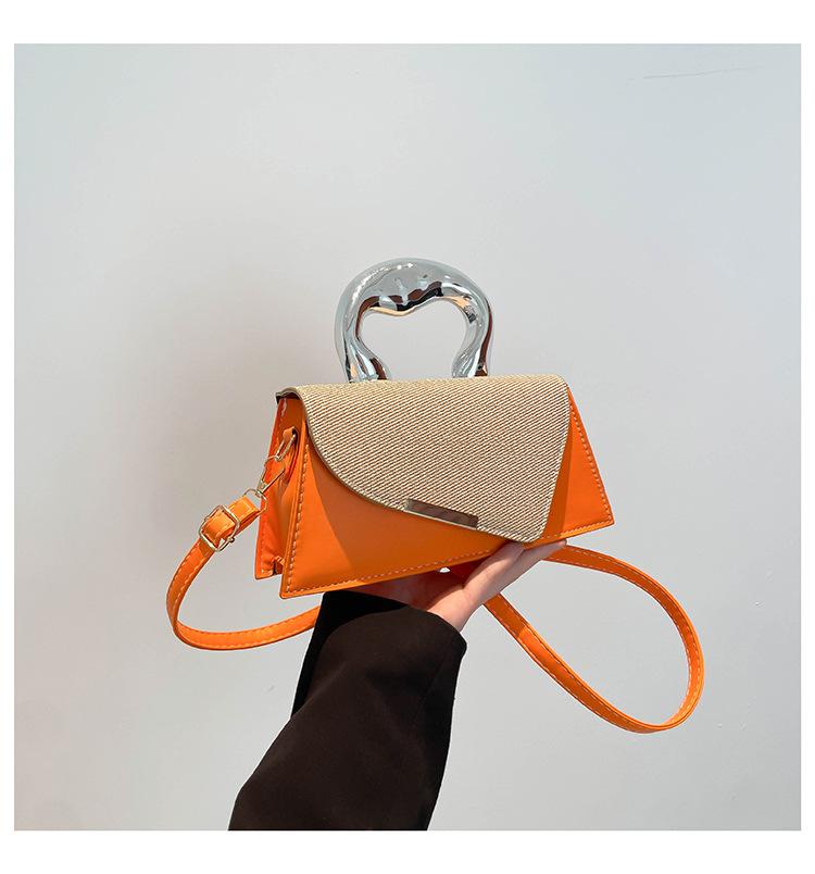 

New splicing hypotenuse summer new casual contrasting metal portable small square bag shoulder bag women оранжевый
