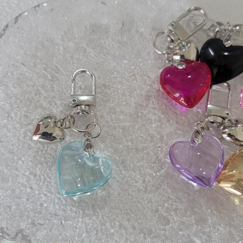 Heart Keychains Handmade Key Jewelry Heart Key Holder Alloy Material Key Ornament Bag Pendant Perfect Gift for Woman Man