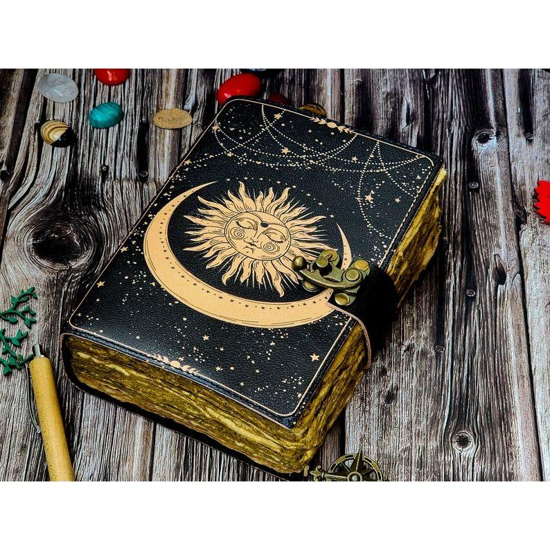 Sun Moon Vintage book for Men Women 200 Handmade pepar with Loc for Traveling Sketchbook poetry Notebook Birthday gifts For him pegan book