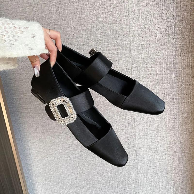 2025 New French Square Head Shallow Mouth Single Shoes Rhinestone Word Belt Low Heel Mary Jane Shoes Women