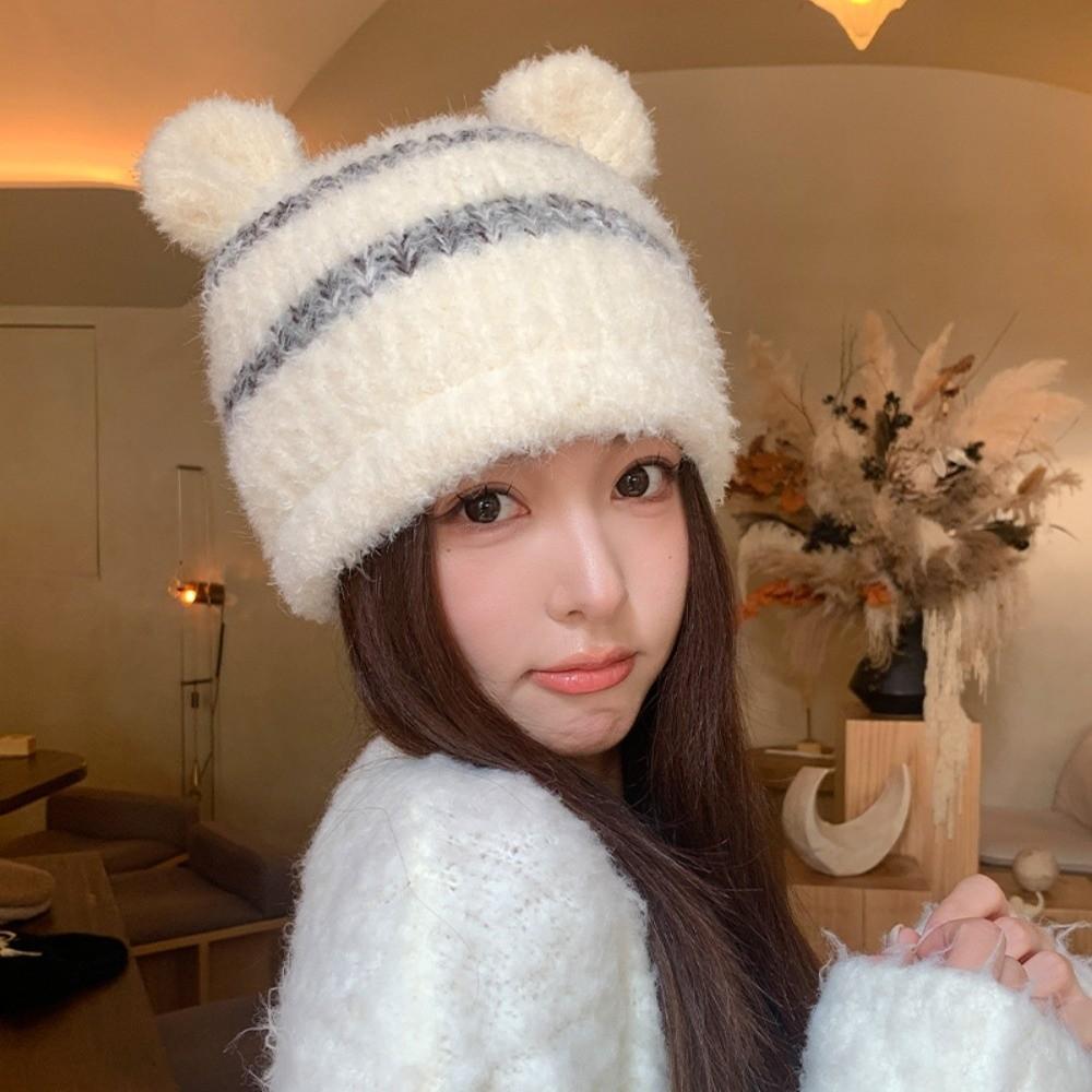 Ear Protection Fuzzy Knitted Beanie Polyester Warm Winter Hat Bear Ear Earflap Beanie Korean Style