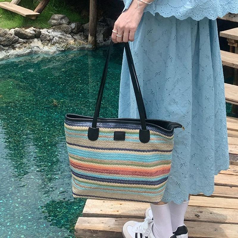 Contrasting Color Woven Bag Women's Summer New Trend Fashion Straw Woven Mobile Phone Bag Niche Simple Messenger Bag