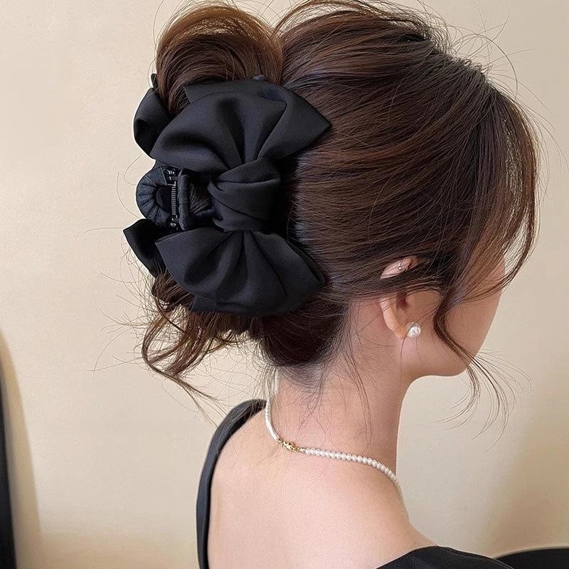 Elegant Women Bow Hair Claw Clips Double-Sided Large Satin Shark Hair Claw Solid Bowknot Hairpins Barrettes Hair Accessories