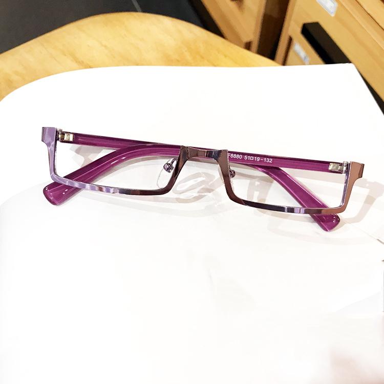Perruque Cosplay Maki Zenin de Haute Qualité Jujutsu Kaisen 60cm Vert Foncé Cheveux Synthétiques Résistants à la Chaleur Perruques Cosplay Anime + Lunettes One Size
