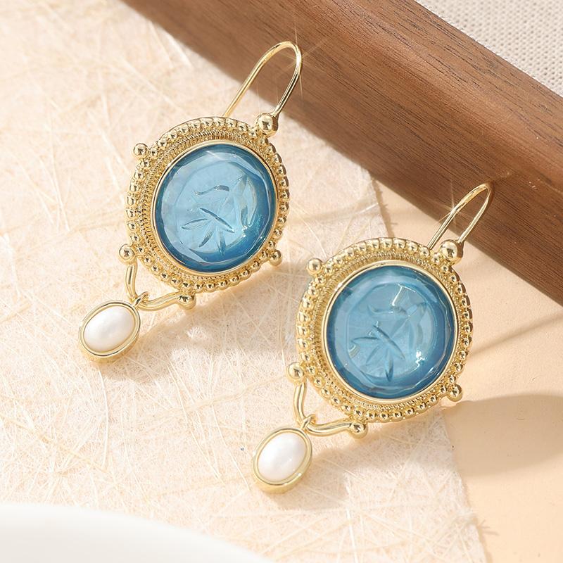 Vintage Imitation Pearl Inlaid Synthetic Aquamarine Dangle Earrings for Women Exquisite Banquet Pendant Jewelry Crafts