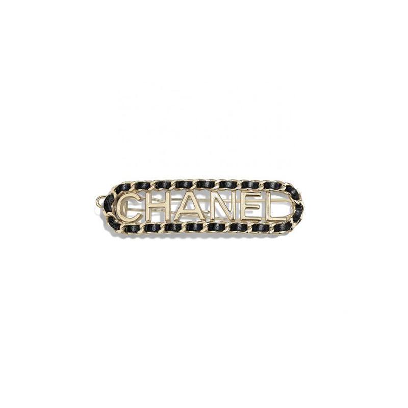 

CHANEL 22C] Leather retro chain letters Leather chain classic hair accessories Metal lambskin hairpins for women золотий